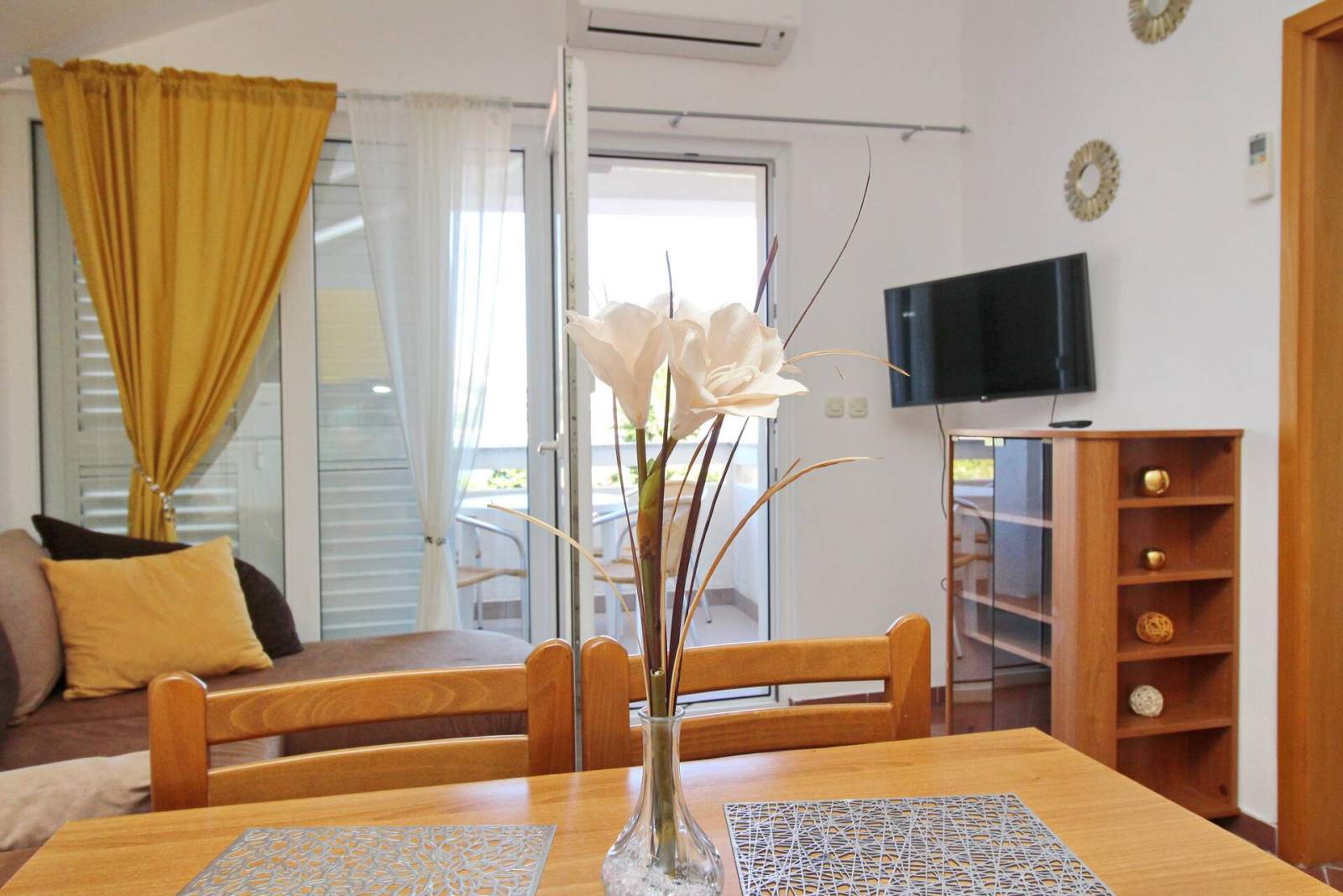 Apartment Brnić Nar. Meer - mit Meerblick, 350 m vom Strand entfernt