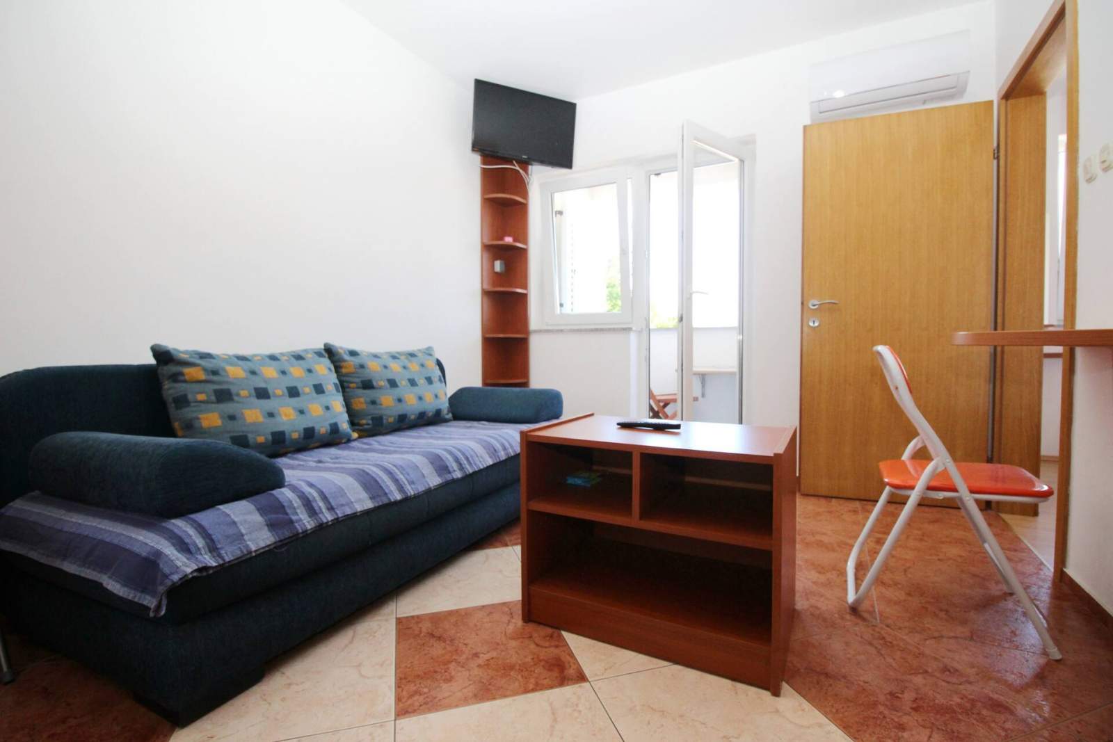 Apartment Djikic – mit Balkon und Parkplatz