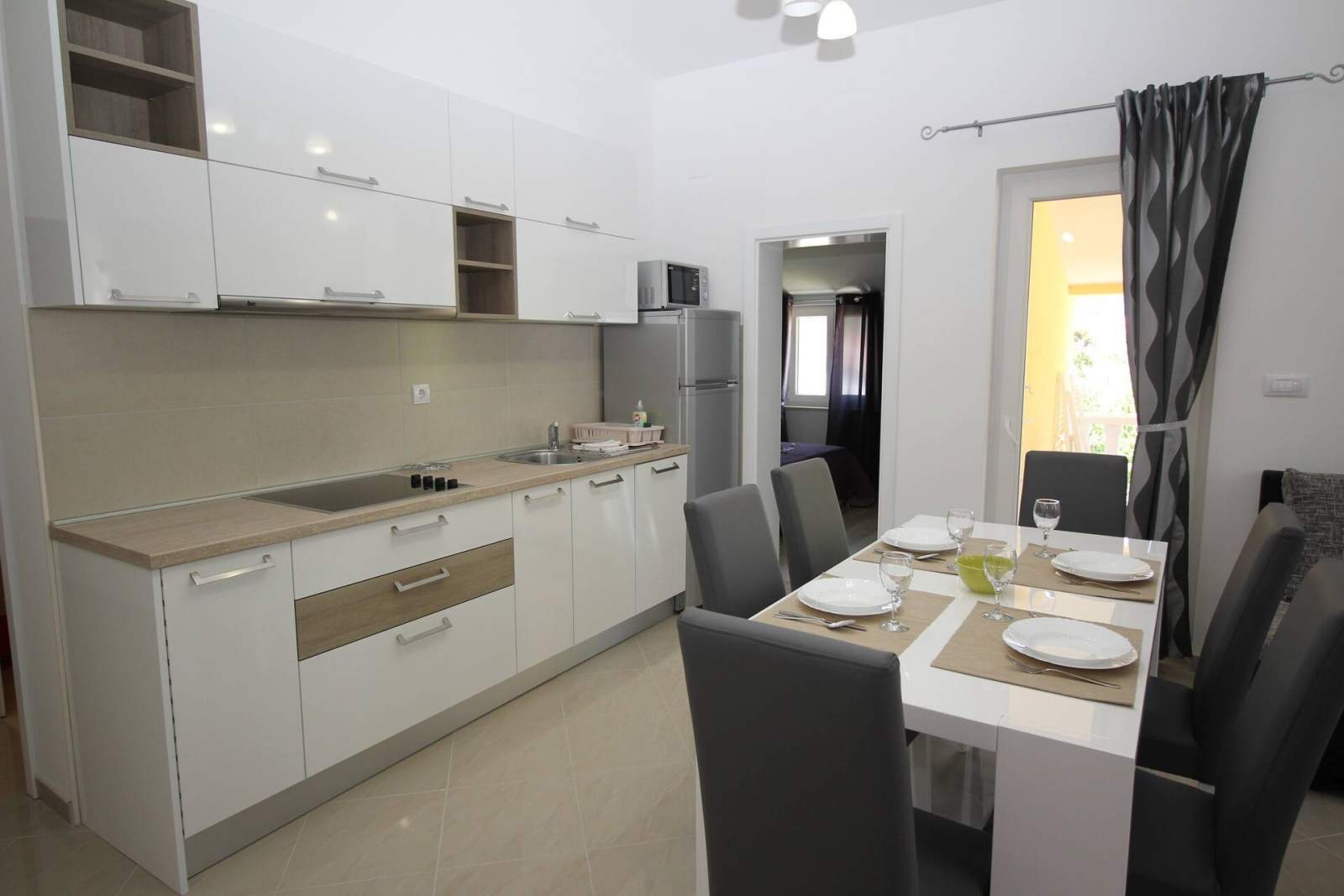 Apartment Gorica 1 Nr.8 – mit Pool, 200 m vom Strand entfernt