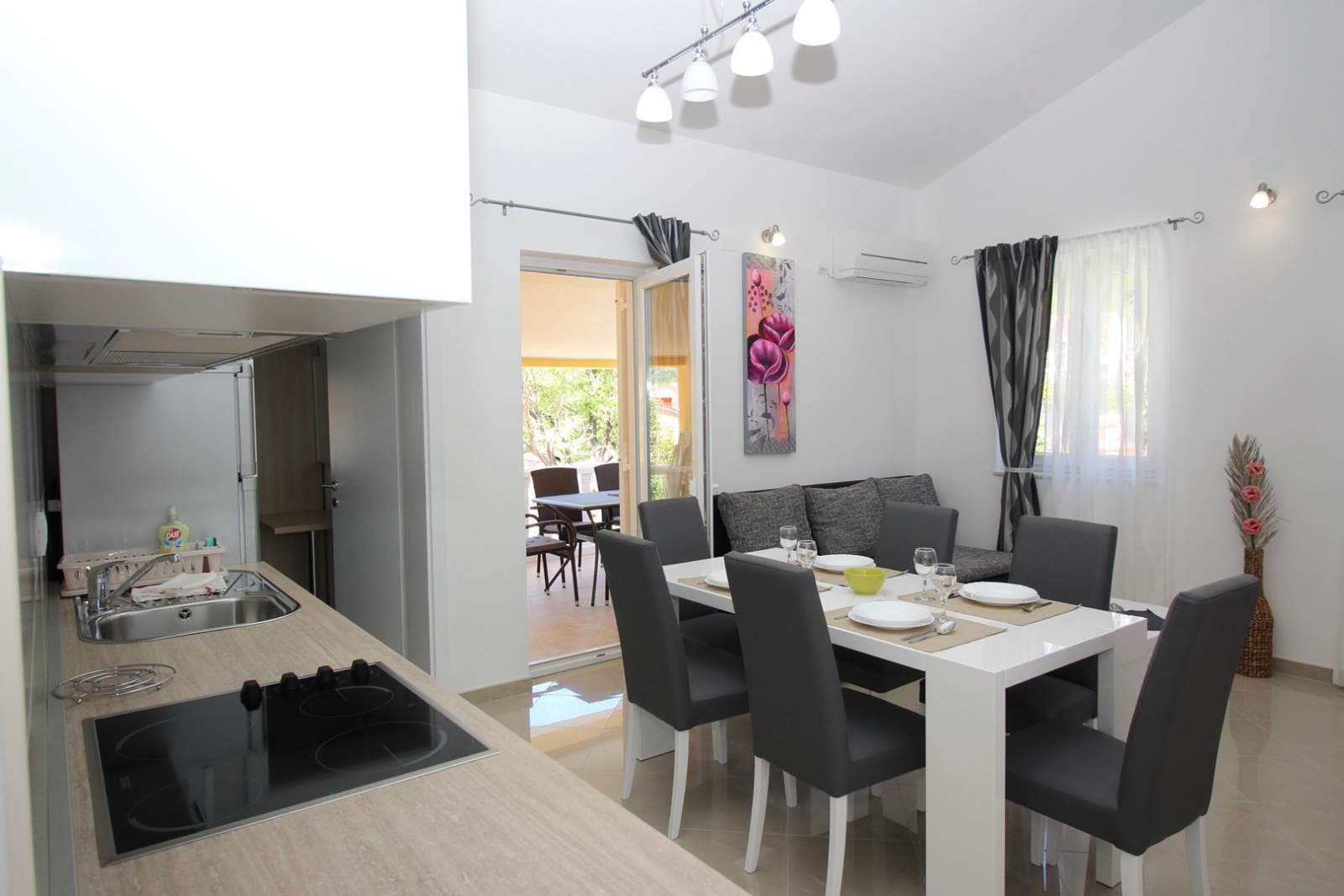 Apartment Gorica 1 Nr.8 – mit Pool, 200 m vom Strand entfernt