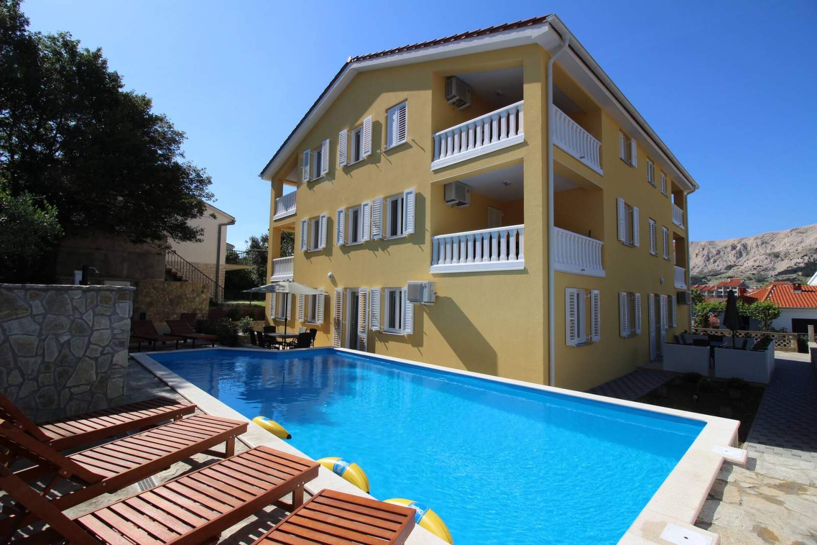 Apartment Gorica 1 Nr.9 – mit Pool, 200 m vom Strand entfernt