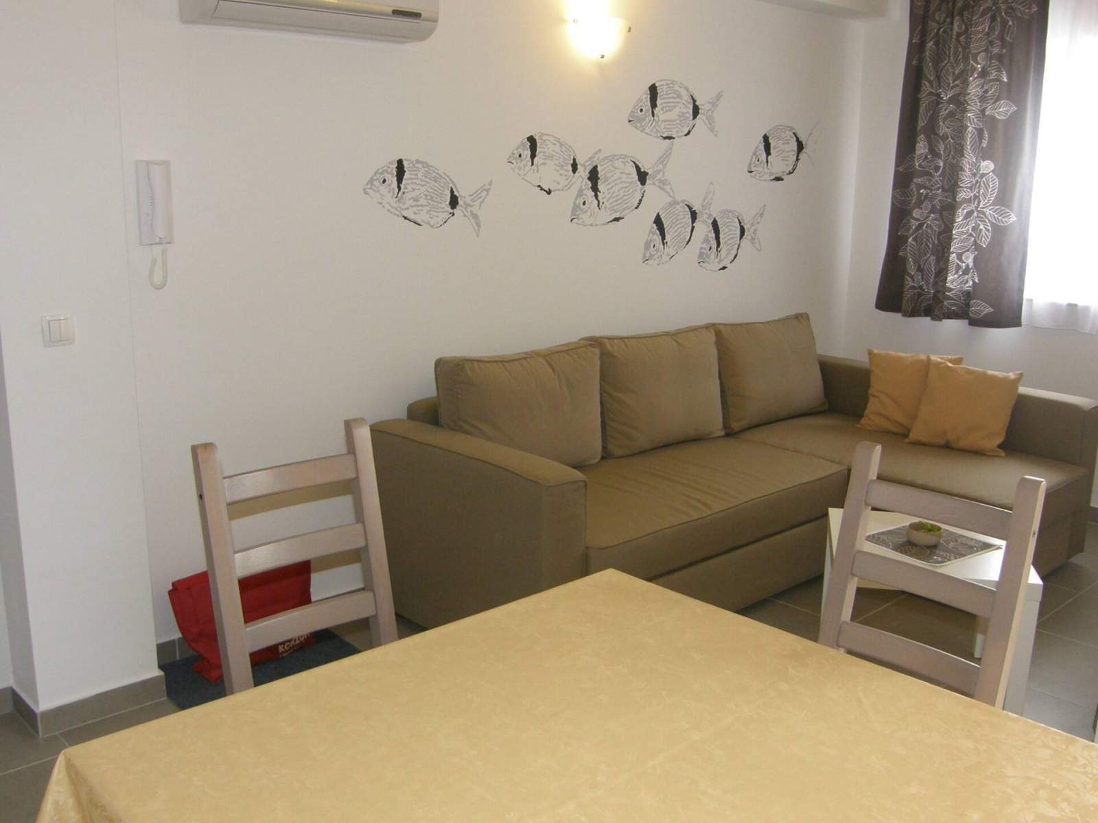 Apartment Hrabric A2 – mit Balkon und Parkplatz