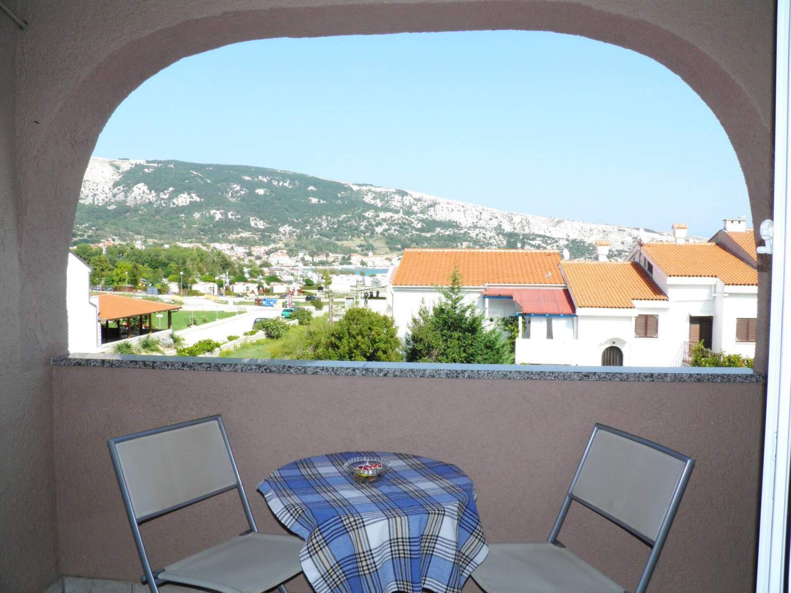 Standard Apartment Klaric Bs - 200m from the Beach, with Balcony