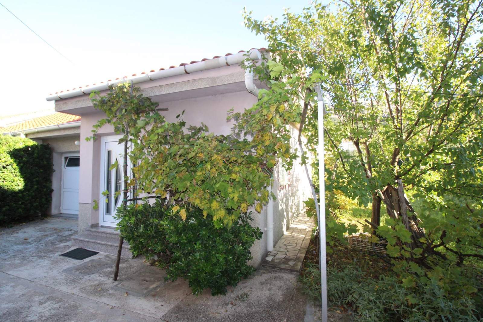 Klassisches Apartment Gabrijela 2 – für 2 Personen, mit Terrasse