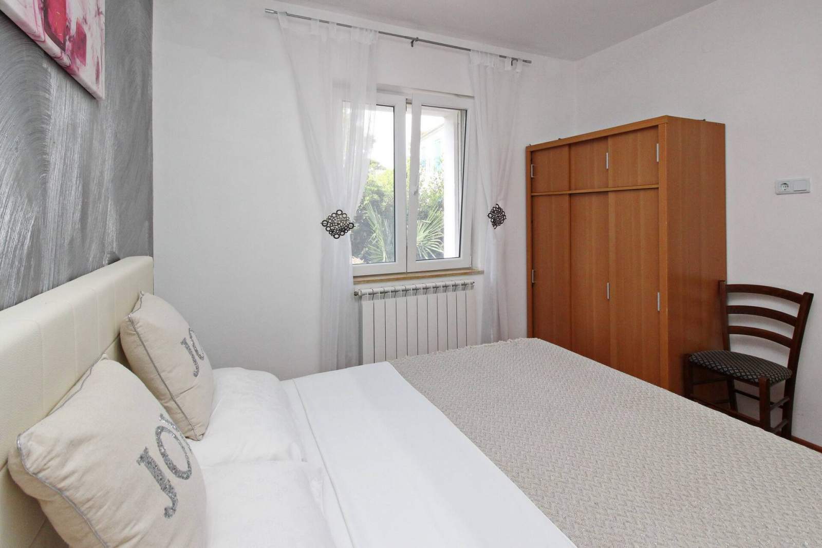 Apartment Lana priz - in der Nähe des Zentrums und des Strandes
