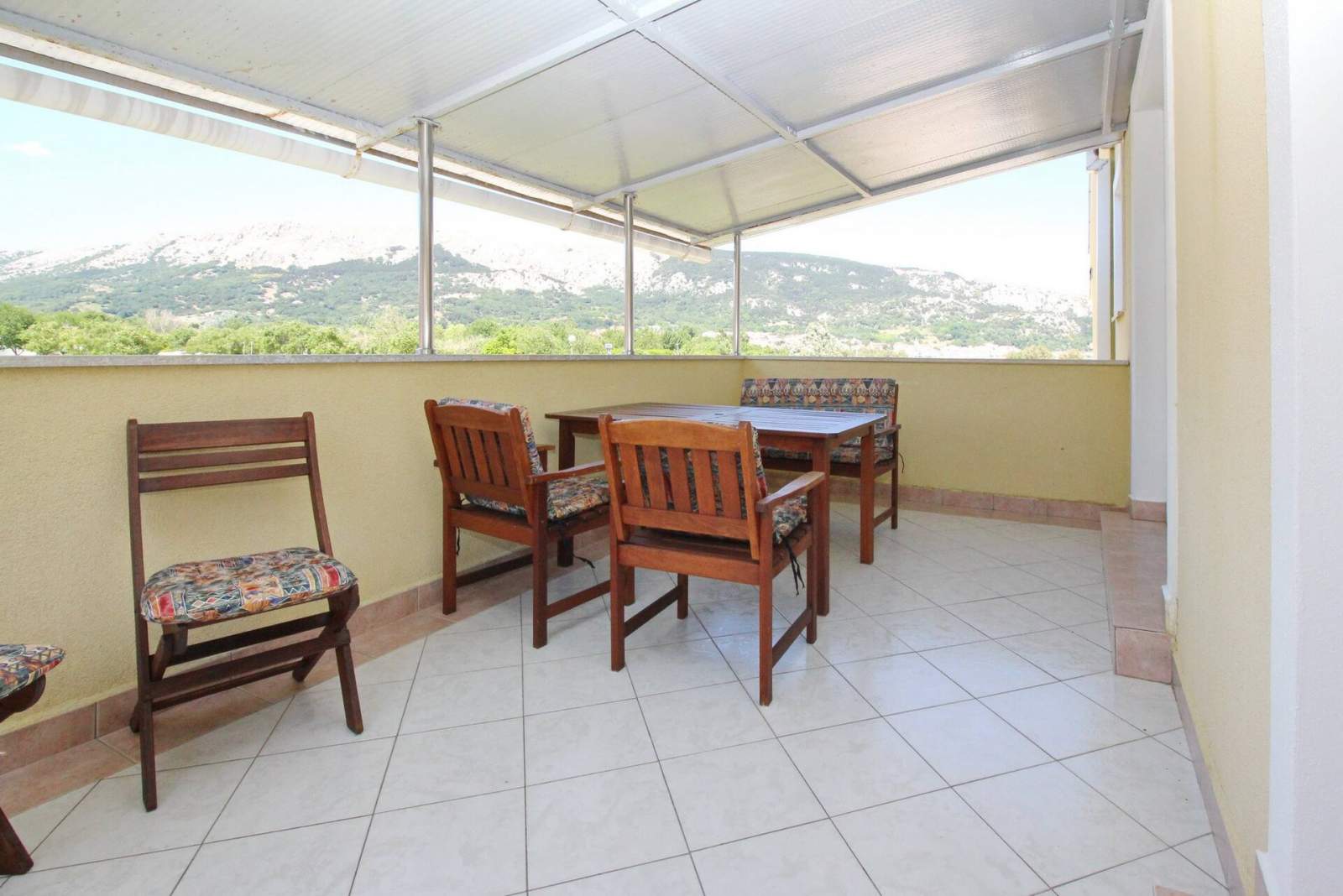 Ferienwohnung Zarok Beach Holiday A4 – in Strandnähe, mit Balkon