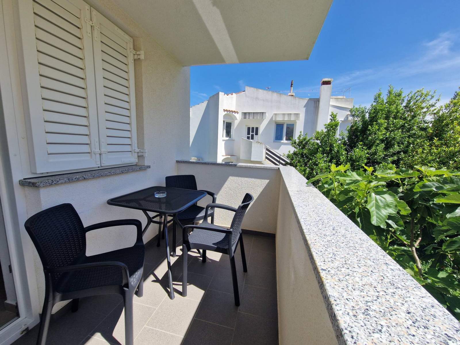 Apartment Slabek – mit Balkon, 300 m vom Strand entfernt