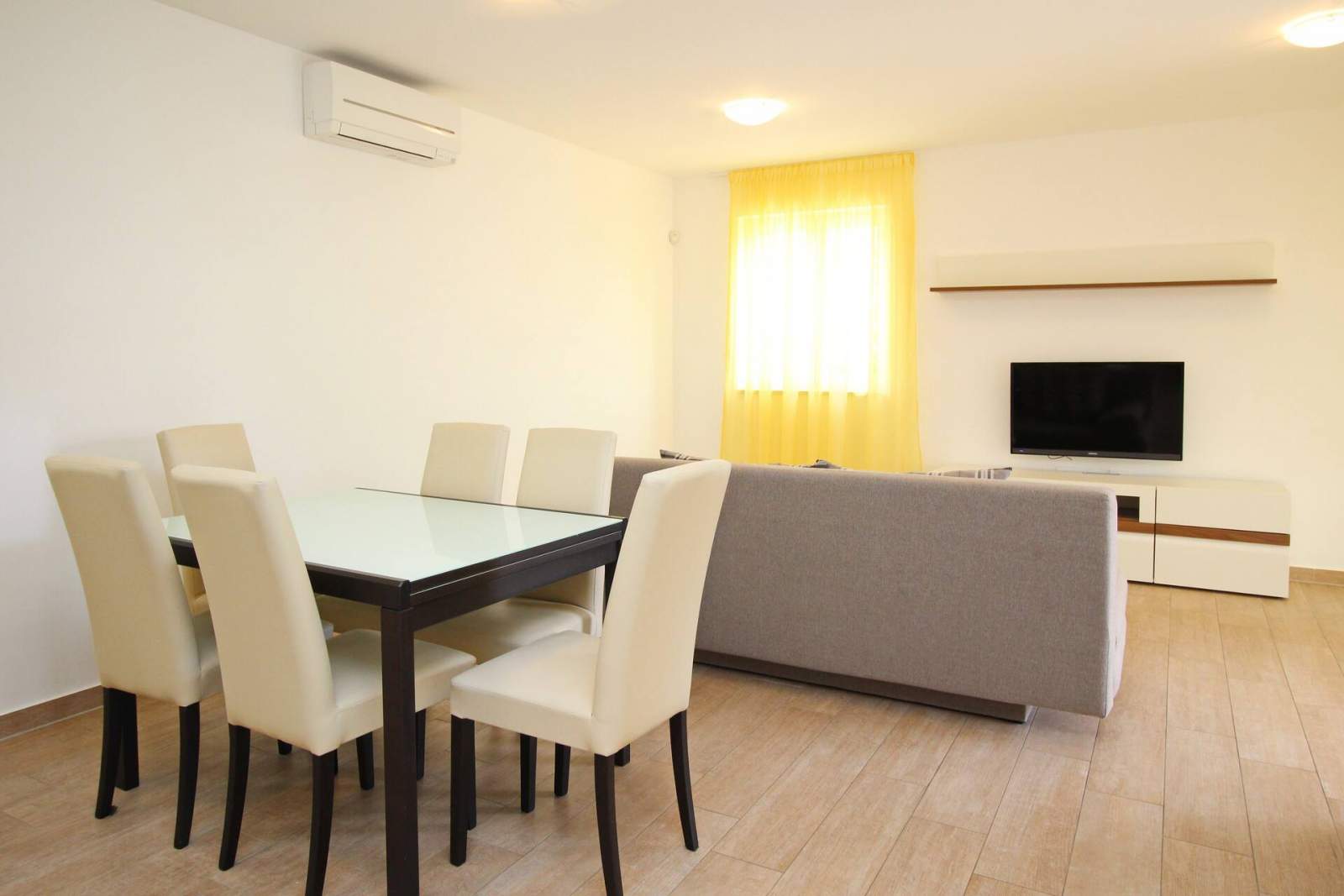 Apartment Smojver Nr.1 – komfortabel, mit Terrasse
