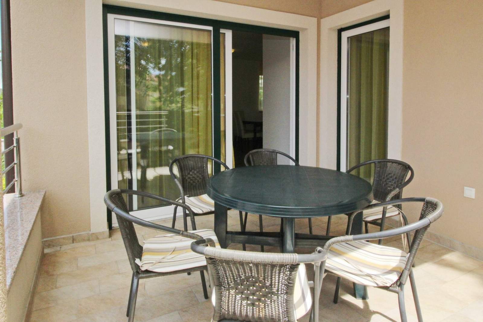 Apartment Smojver Nr. 2 – komfortabel, mit Terrasse