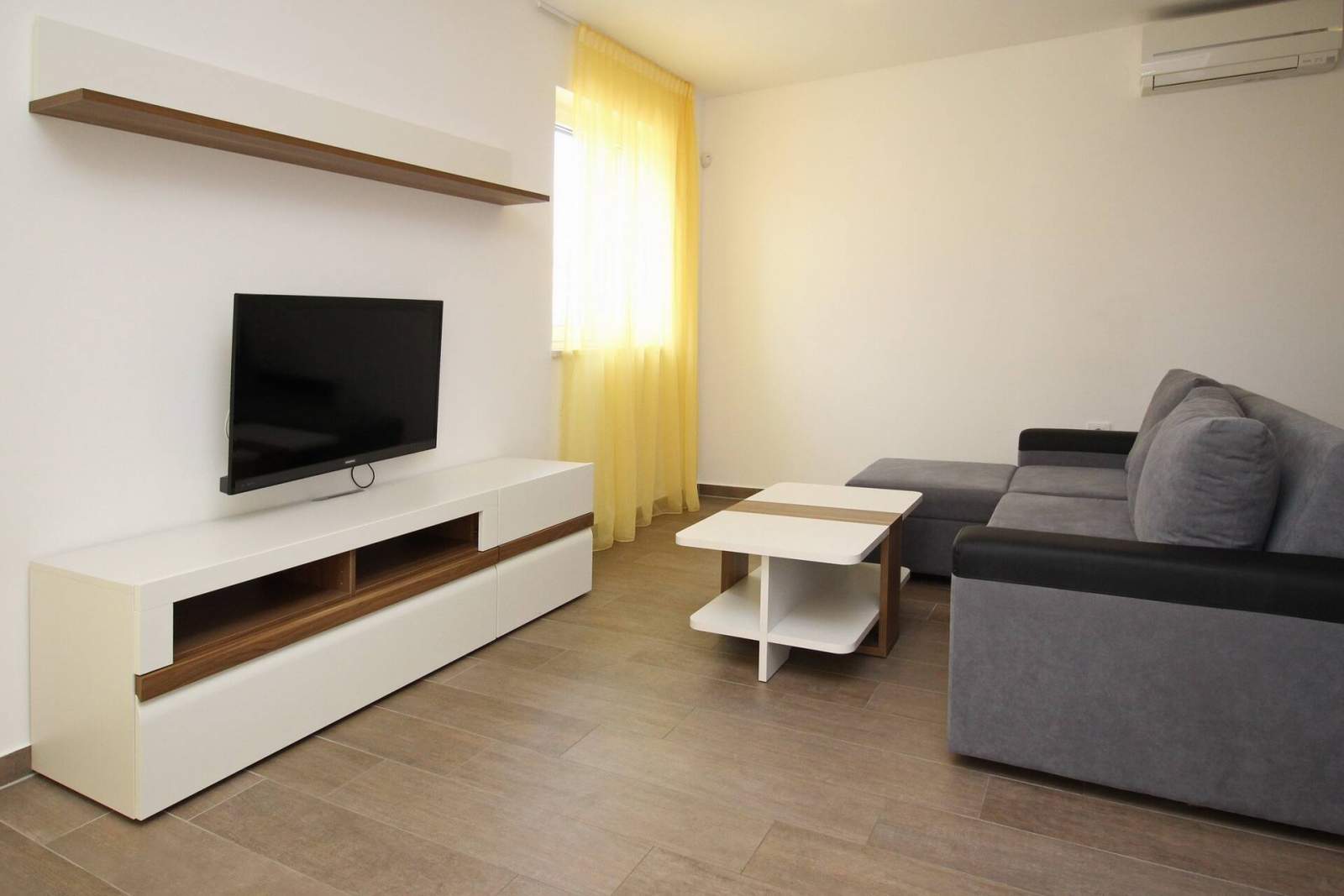 Apartment Smojver Nr. 2 – komfortabel, mit Terrasse