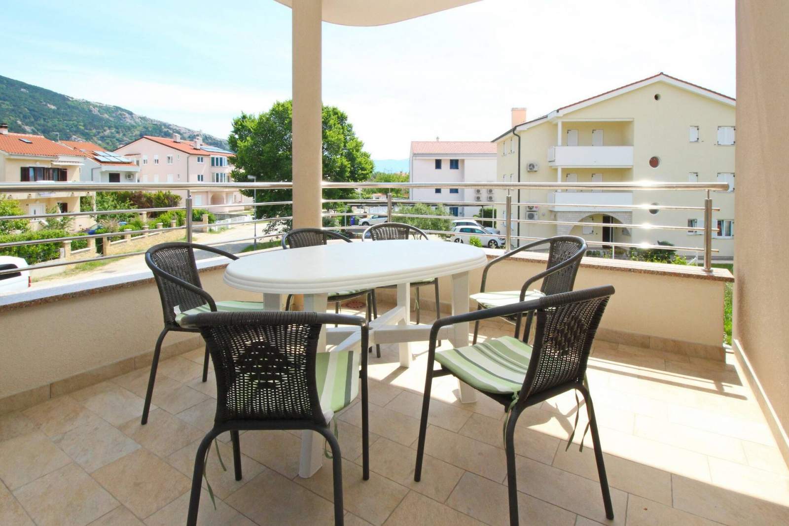 Apartment Smojver Nr. 3 – komfortabel, mit Balkon