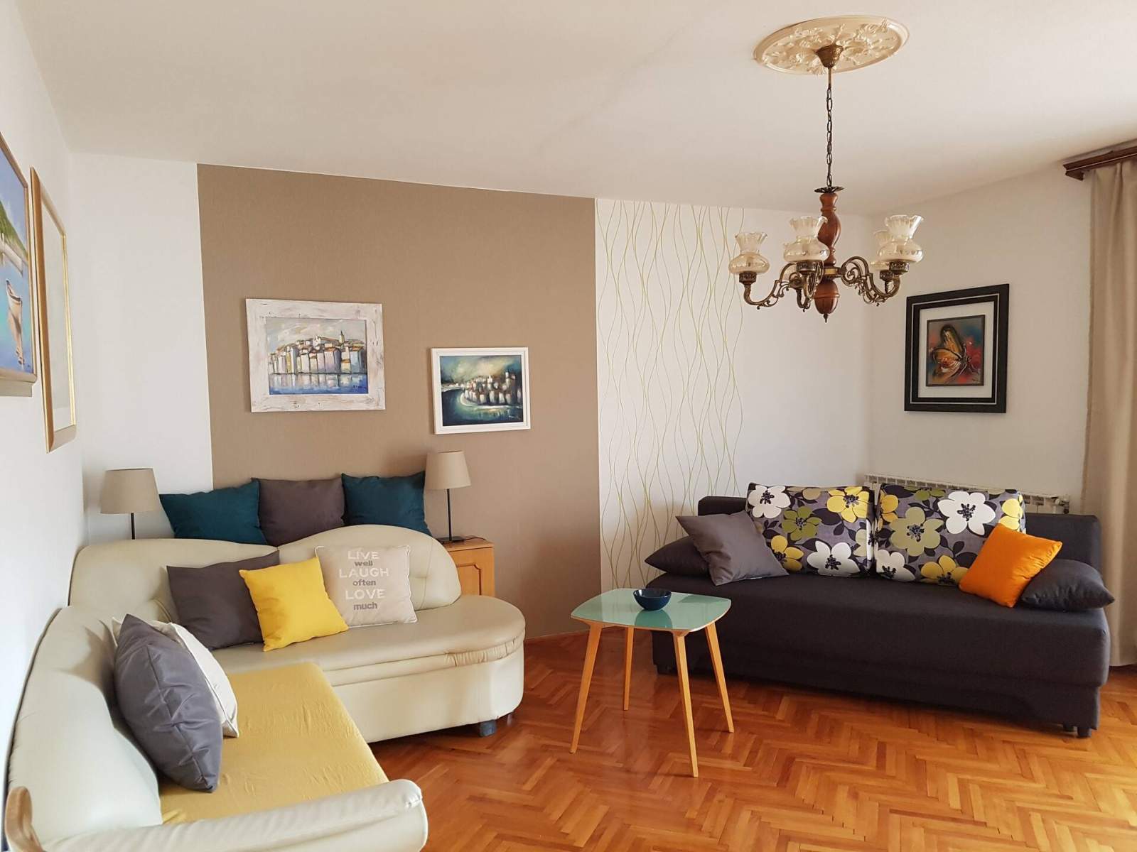 Apartment Gabrijela für 4–6 Personen – mit Balkon, 450 m vom Strand entfernt