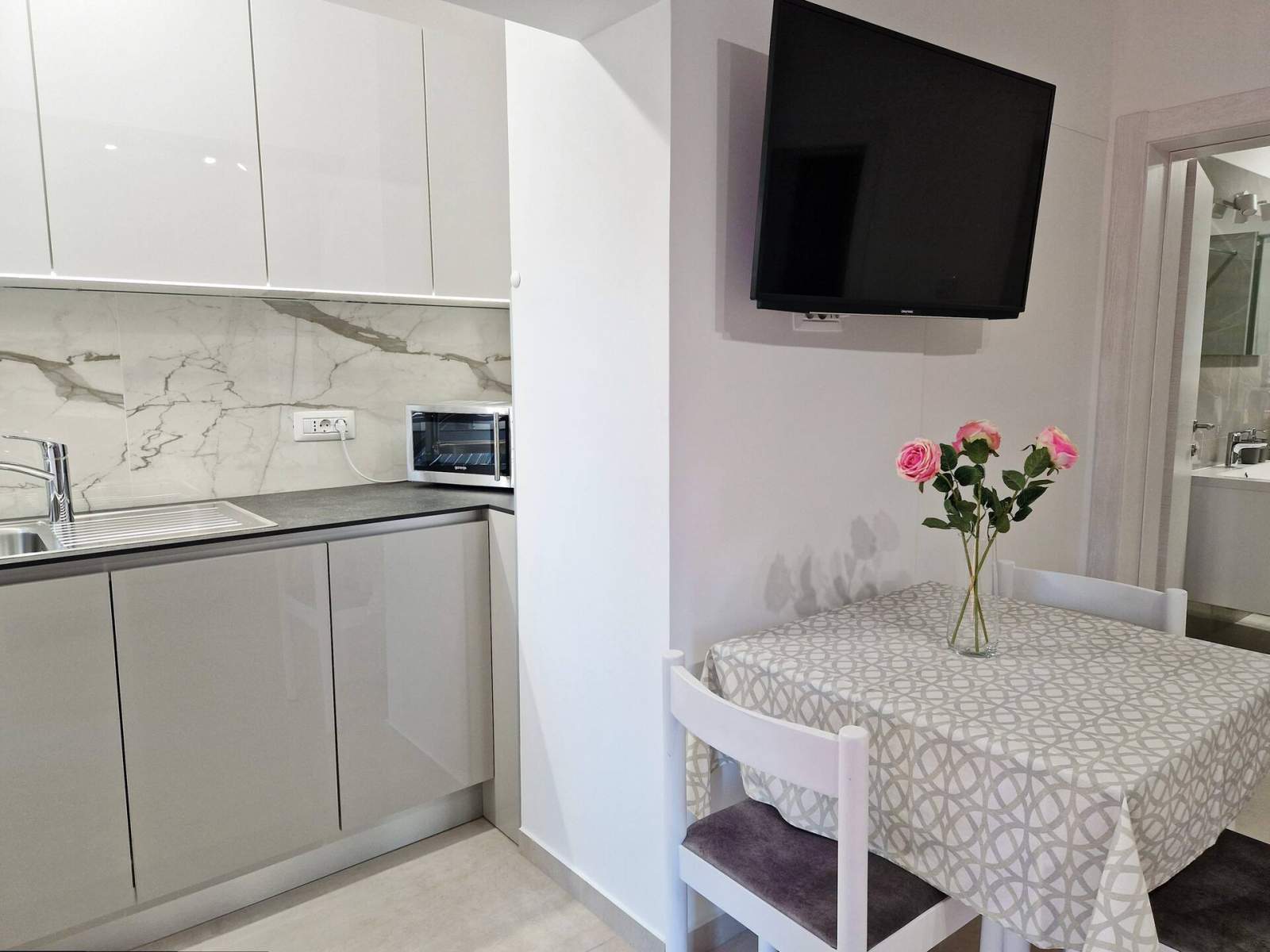 Charmantes Wohnung Sunshine BS - mit Balkon, 300 m vom Strand entfernt