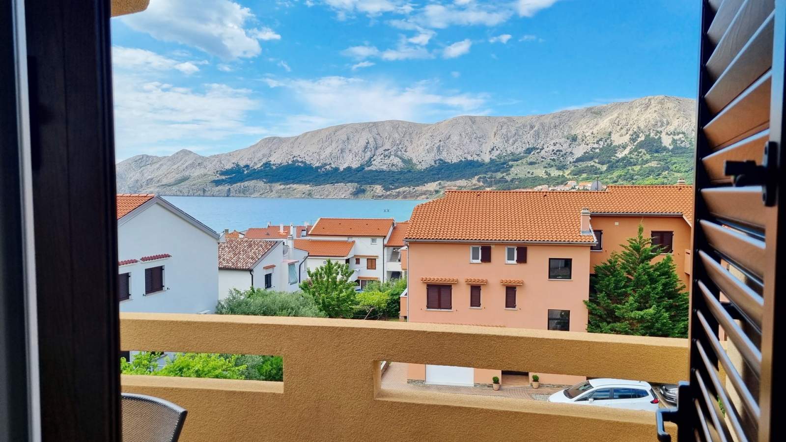 Apartment Dean – mit Balkon und Meerblick