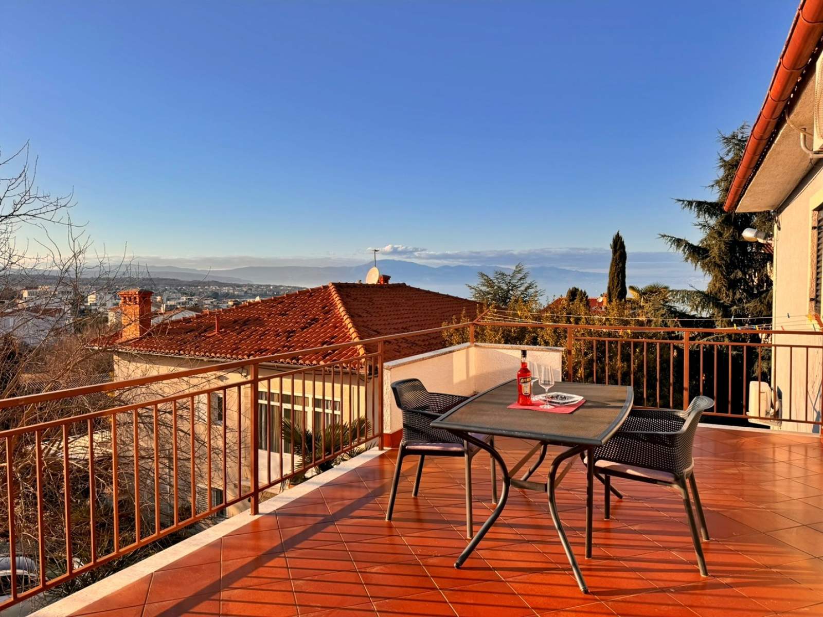 Apartment Katarina 2 – Meerblick