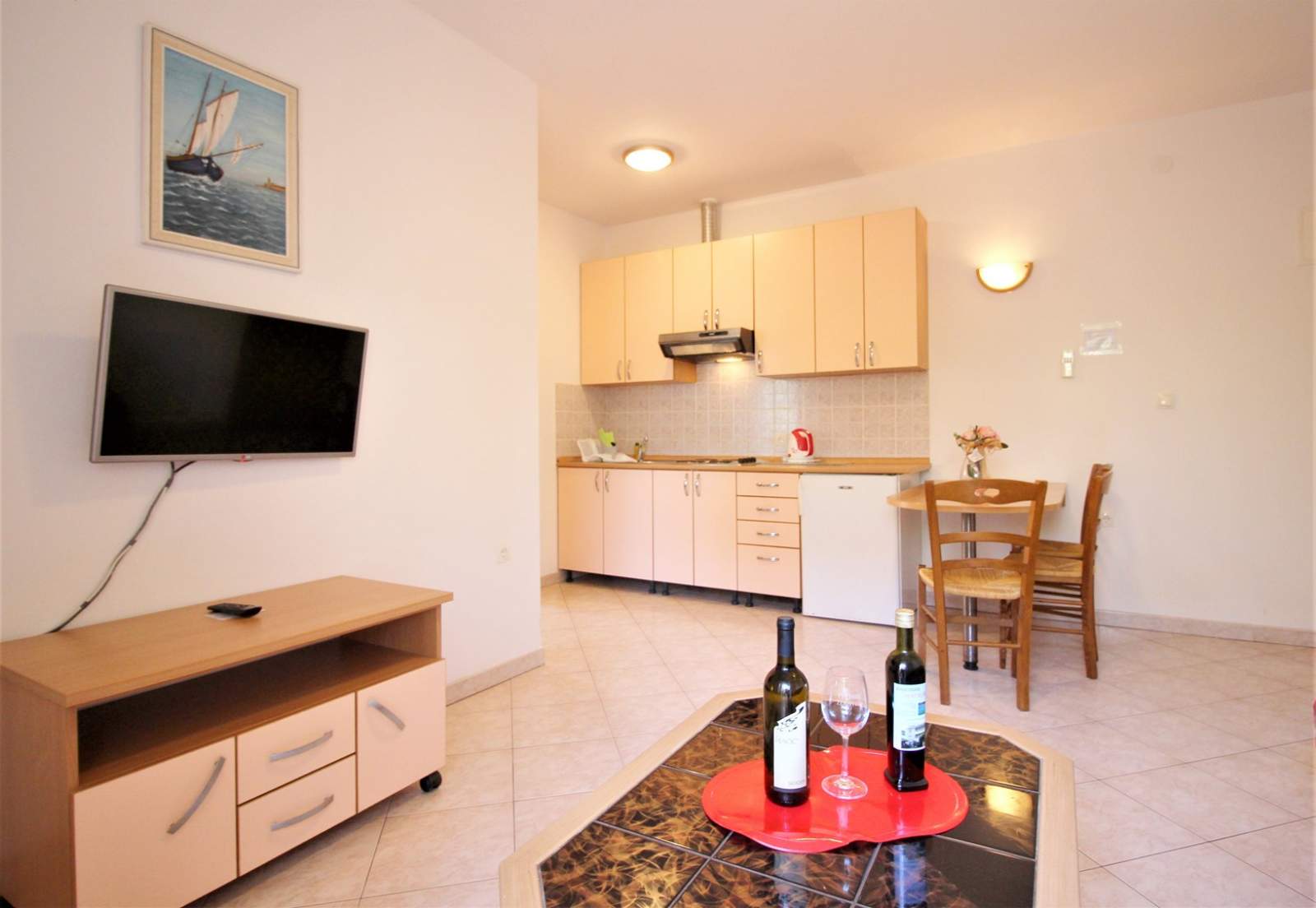 Apartment Lucijana No.3 - with Balcony, 150 m from the Beach