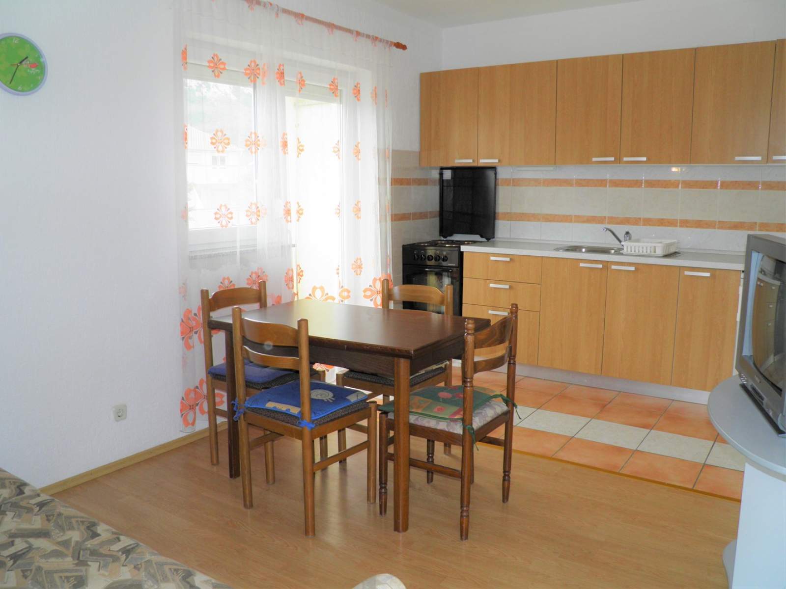 Klassisches Apartment Miljenka Nr. 5 – mit Balkon und Parkplatz