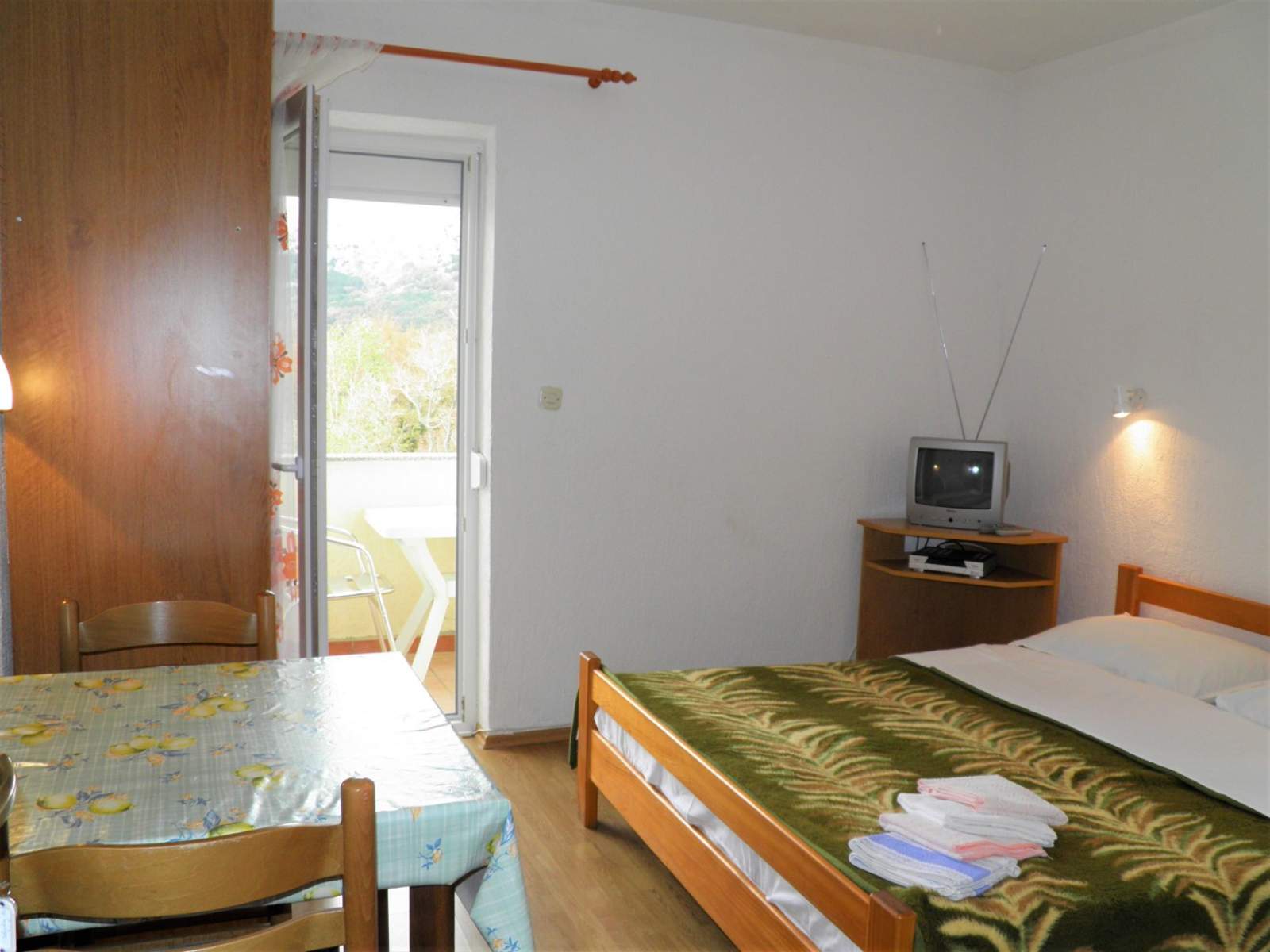 Studio-Apartment Miljenka Nr. 6 – mit Balkon und Parkplatz