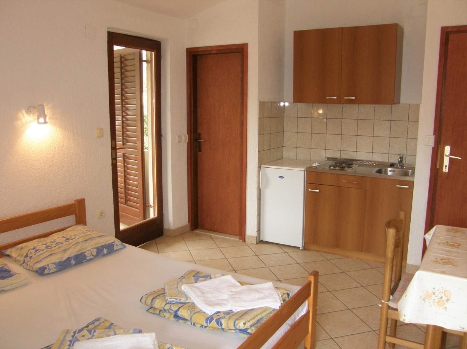 Studio-Apartment Miljenka Nr. 9 – mit Balkon und Parkplatz