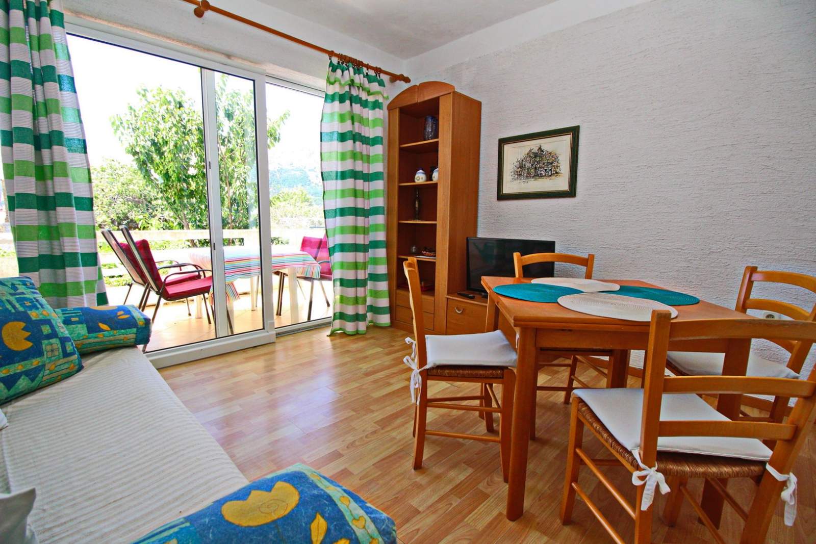 Apartment Mul No.6 Dr - with Balcony and Parking