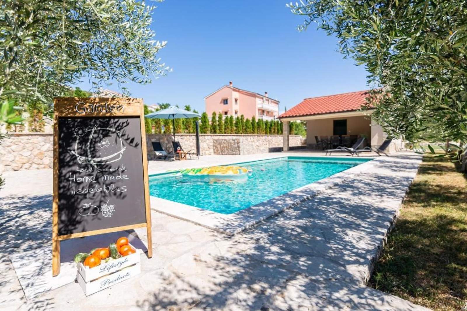 Apartment Garden No.2 - with Pool 