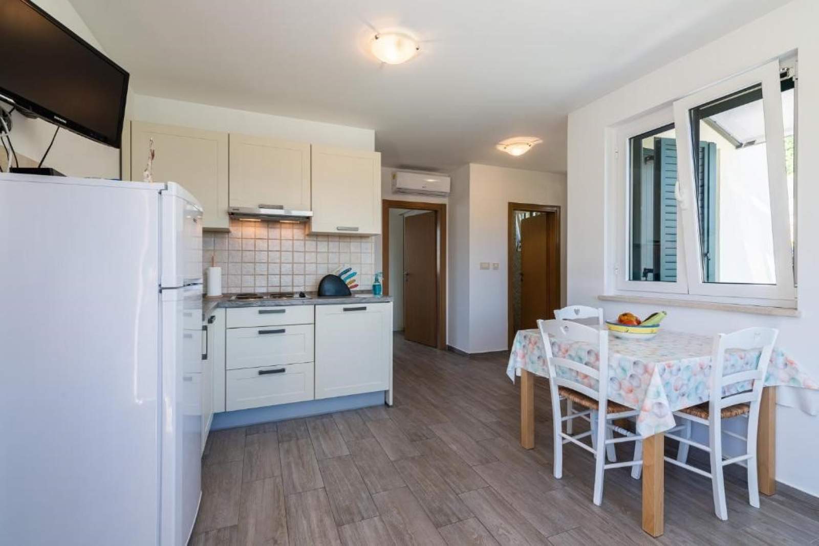 Apartment Garden No.3 - with Pool, for 4-5 Persons