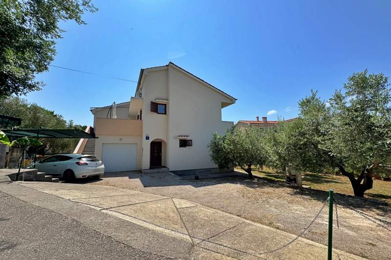 Apartments Dunato I