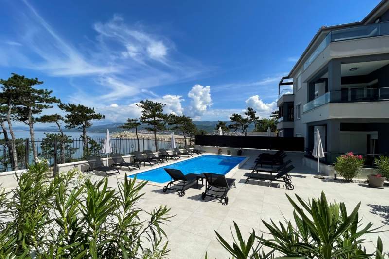 Luksuzni apartmani Punta Šilo s bazenom