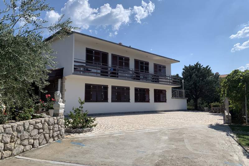 Apartments Volaric
