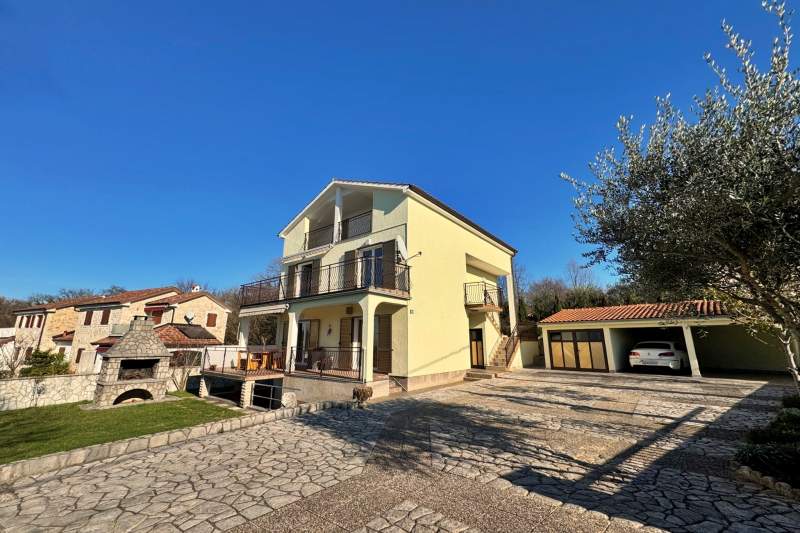 Apartments Pavle